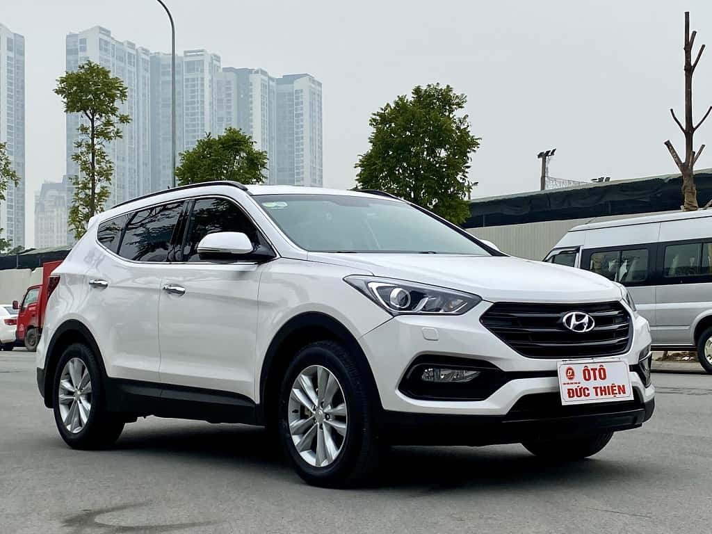 Hyundai Santa Fe 2017 giảm giá sốc tới 230 triệu Đồng liệu có lặp lại một  hiện tượng như Honda CRV